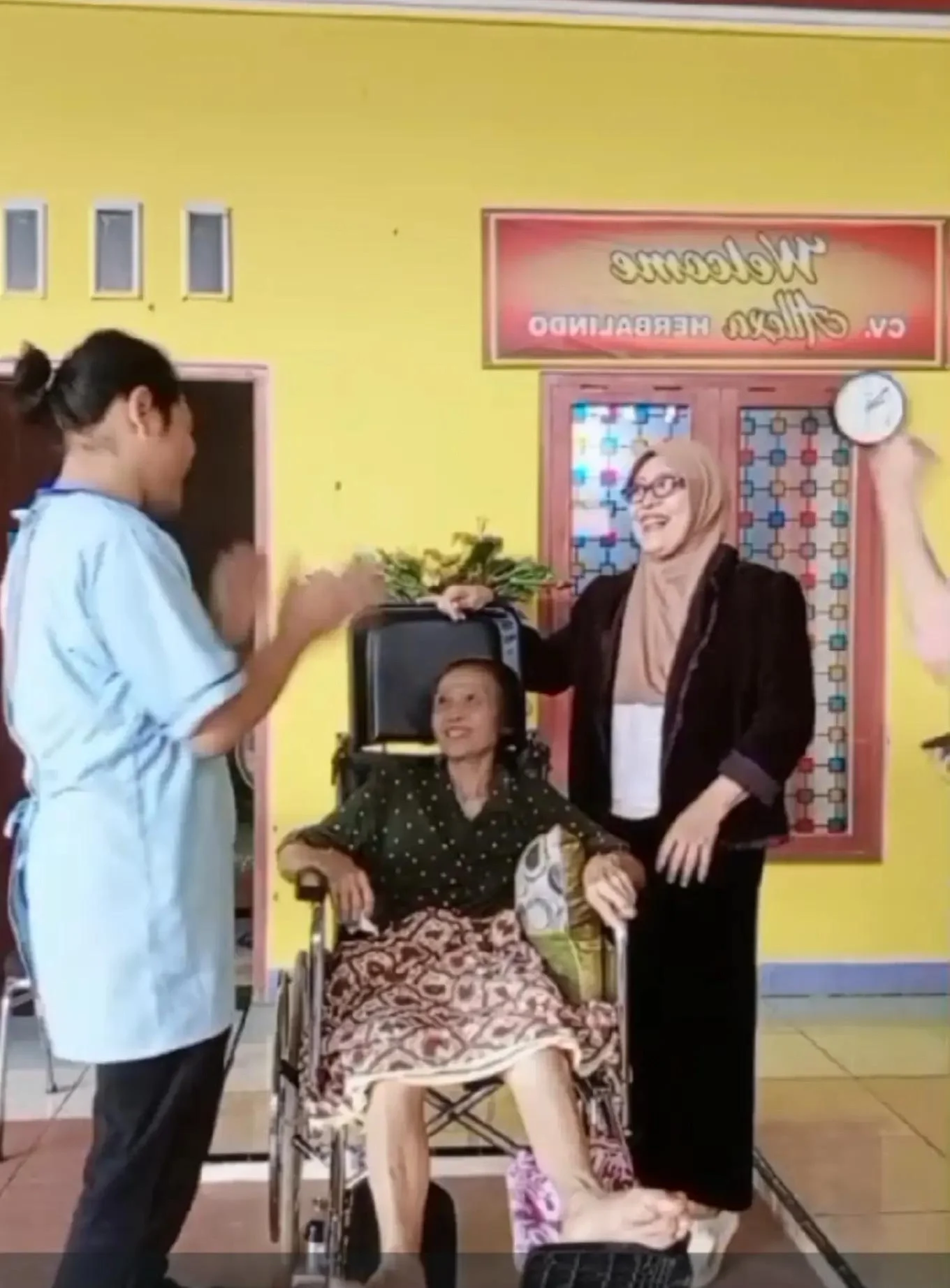 kegembiraan yang terpancar dari para pasien